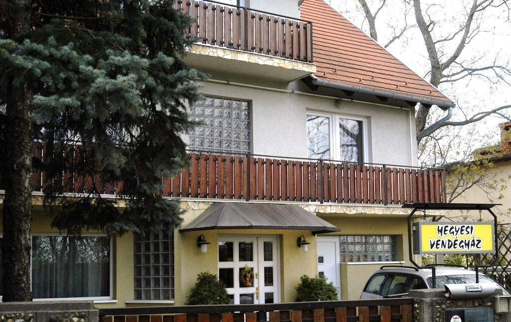 Bed and Breakfast Hegyesi Vendeghaz Гёдёллё Экстерьер фото