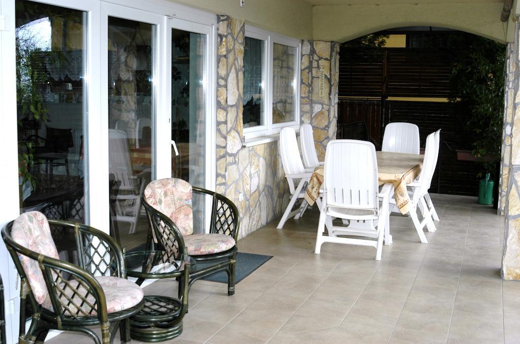 Bed and Breakfast Hegyesi Vendeghaz Гёдёллё Экстерьер фото
